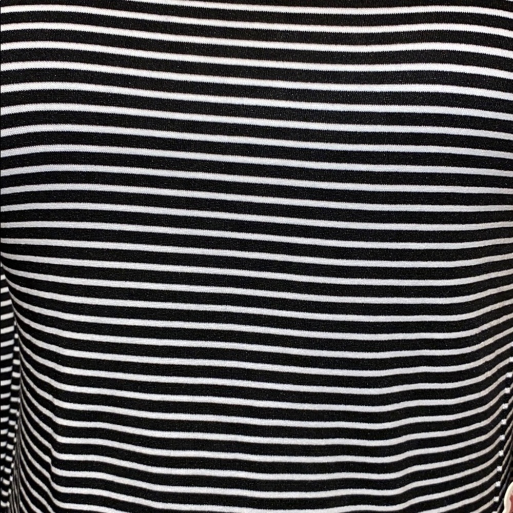 Top L/S stripped size s/m NWT - Picture 3 of 8